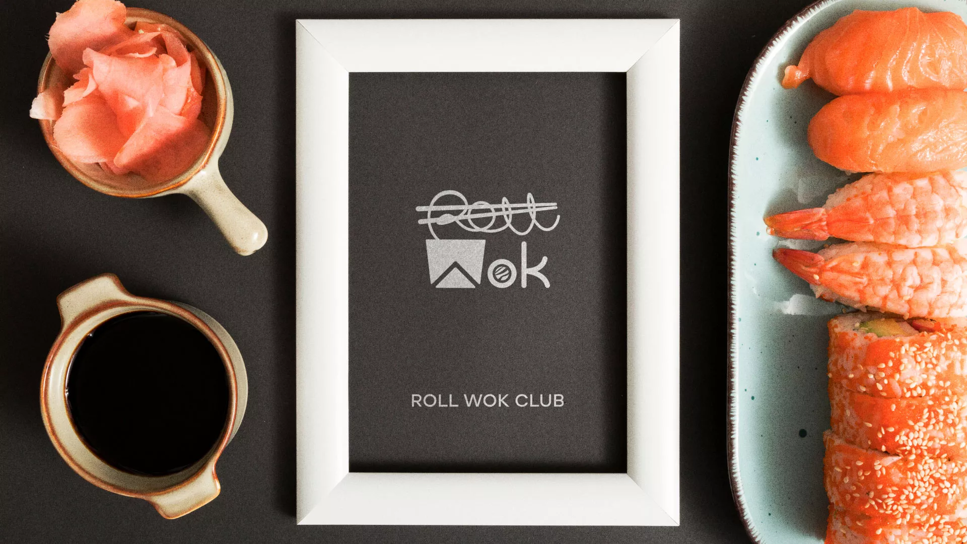 Разработка логотипа суши-бара «Roll Wok Club» в Мурашах